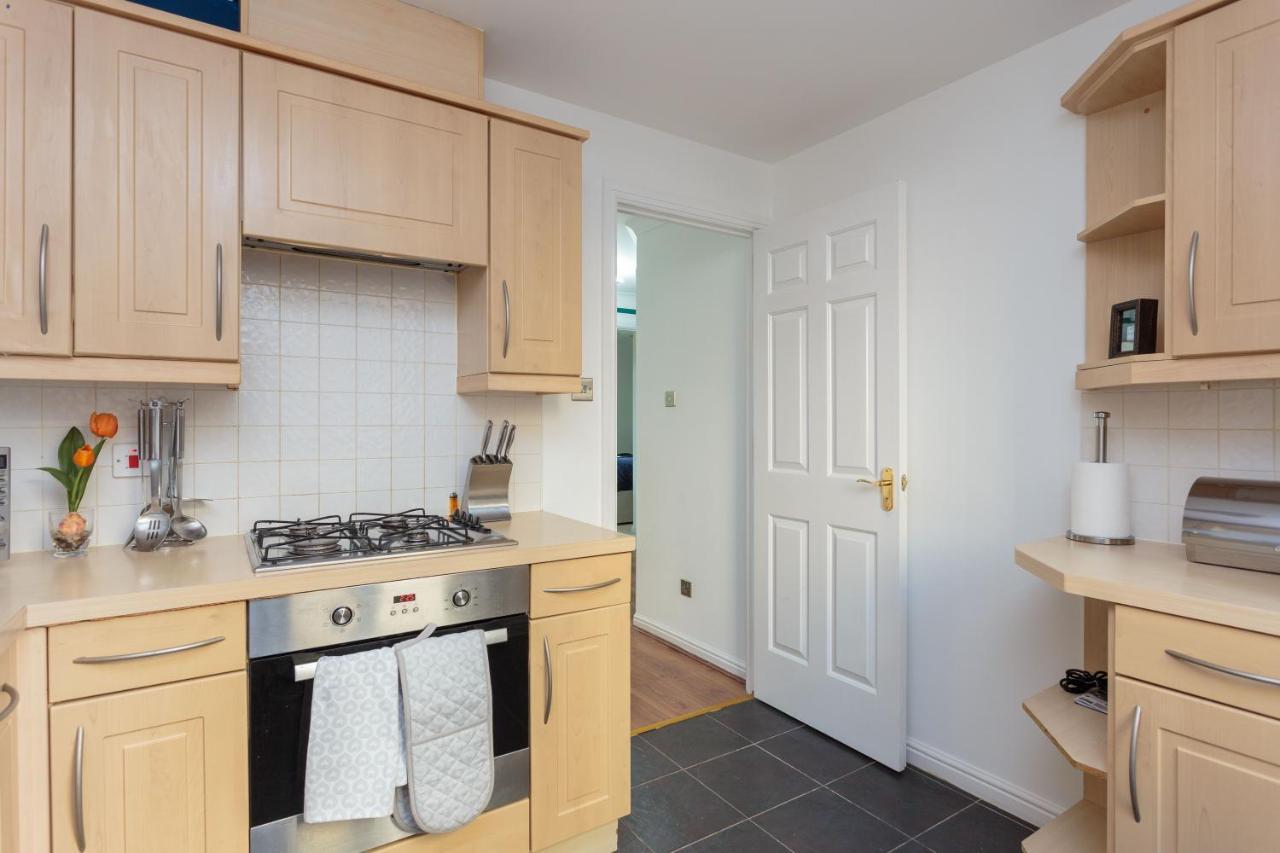 Stylish 2 Bedroom Apartment In Edinburgh Kültér fotó